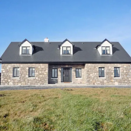 Cnocan Na Cuaig By Trident Homes 別荘 *